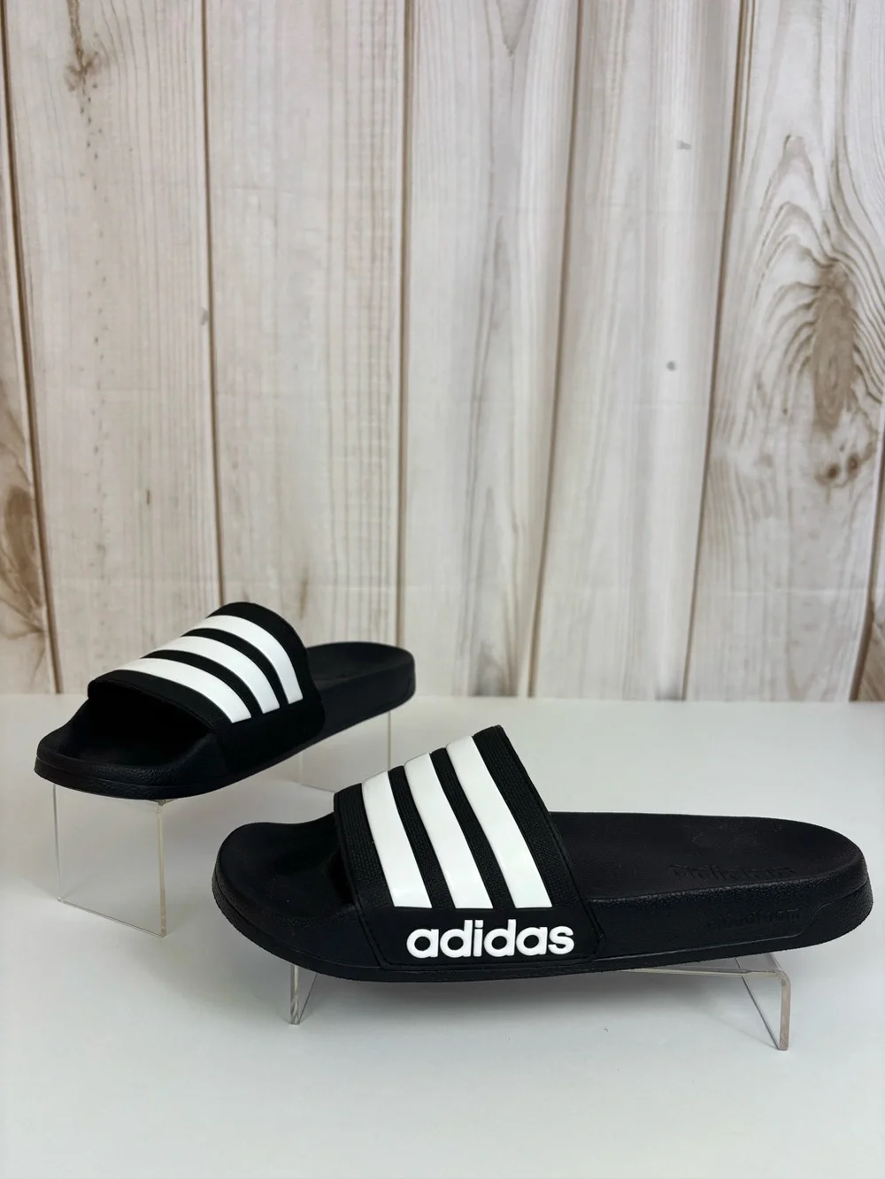 Adidas Adilette Slide Sandals Lightweight Gym Shower Workout Beach Black Size 10